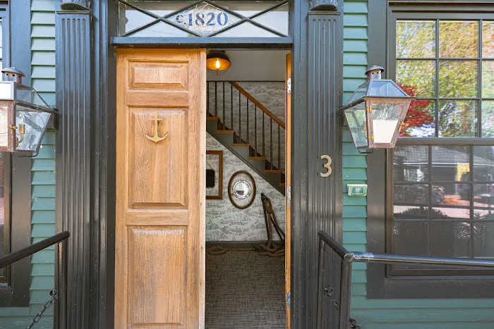 Great Island Inn 4