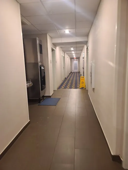 Microtel Inn & Suites by Wyndham Windham 4