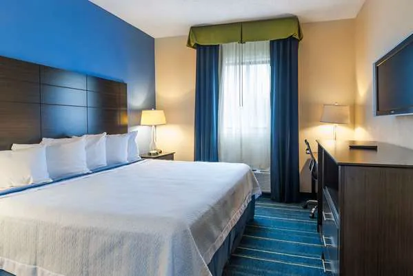 Days Inn by Wyndham Tamworth 4