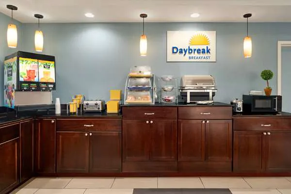 Days Inn by Wyndham Tamworth 4