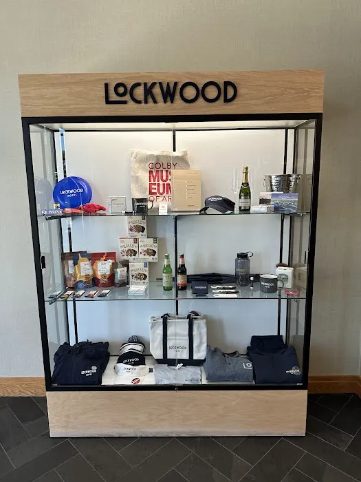 Lockwood Hotel 4