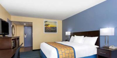 Days Inn by Wyndham Augusta