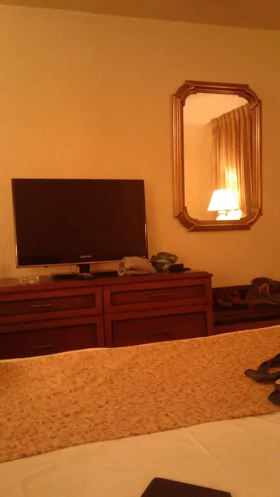 Waterford INN 4