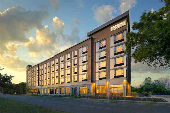 Staybridge Suites Boston Logan Airport - Revere by IHG 4