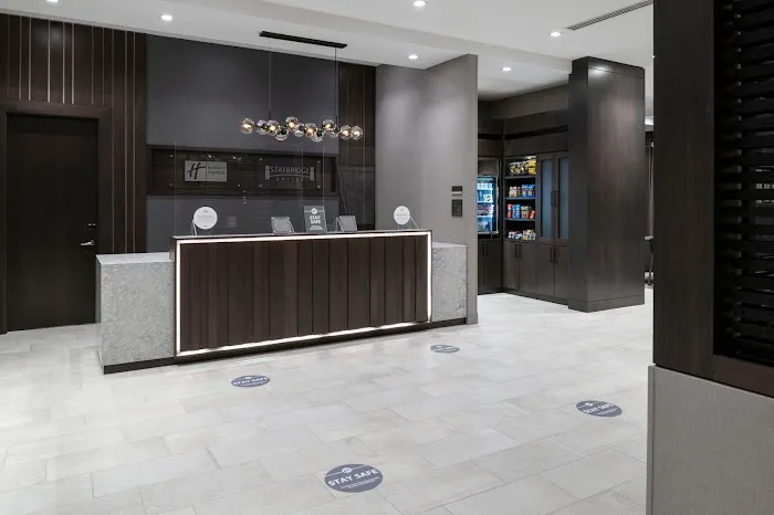 Holiday Inn Express Boston Logan Airport - Revere by IHG 4