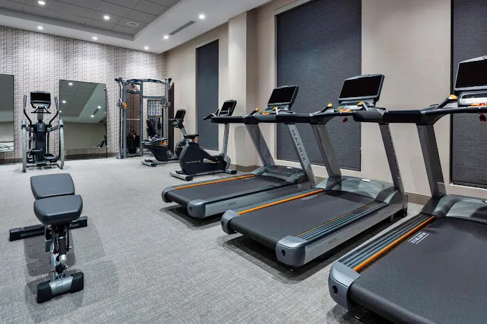 Holiday Inn Express Boston Logan Airport - Revere by IHG 4
