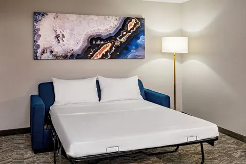 SpringHill Suites Boston Logan Airport Revere Beach 4