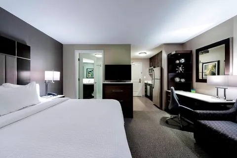 TownePlace Suites Boston Logan Airport/Chelsea 4