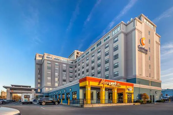 Comfort Inn & Suites Logan International Airport 4