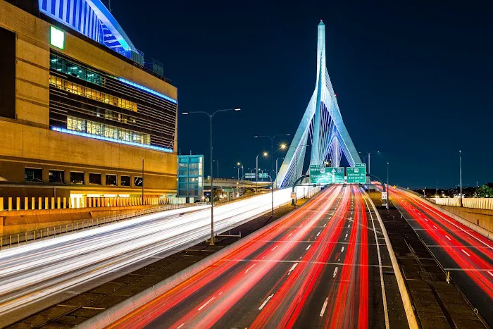 Holiday Inn Boston Logan Airport - Chelsea, an IHG Hotel 4