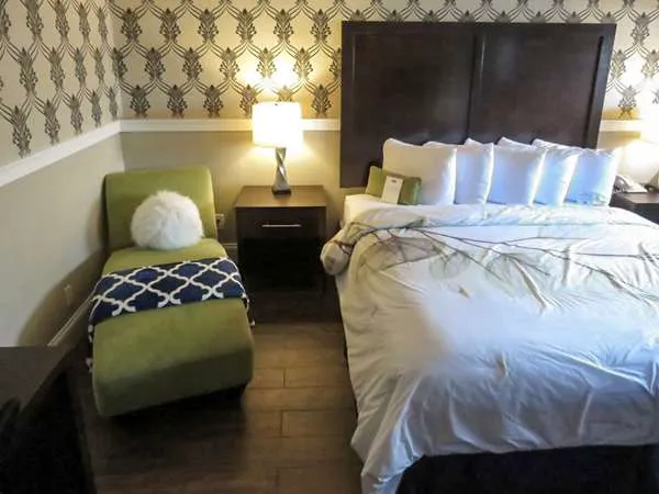 Rodeway Inn Logan International Airport 4