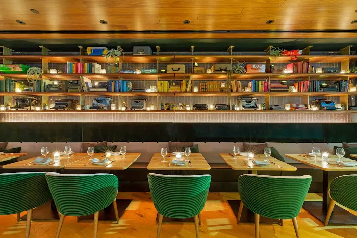 Cambria Hotel Boston Downtown - Seaport 5
