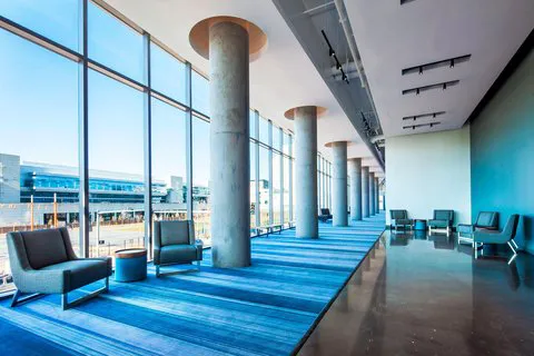 Aloft Boston Seaport District 5