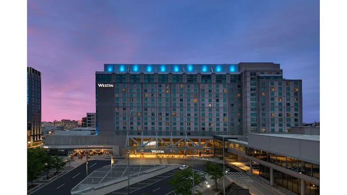 The Westin Boston Seaport District 5
