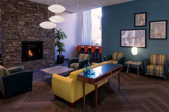 The Midtown Hotel 5