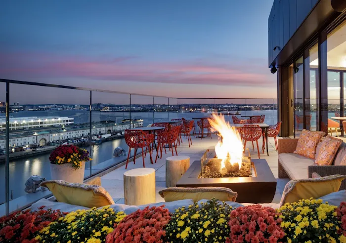Hyatt Place Boston / Seaport District 5