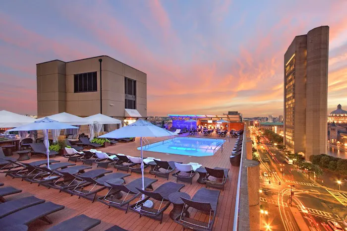 The Colonnade Hotel 5