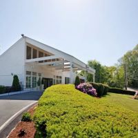 Holiday Inn Cape Cod-Falmouth, an IHG Hotel ico