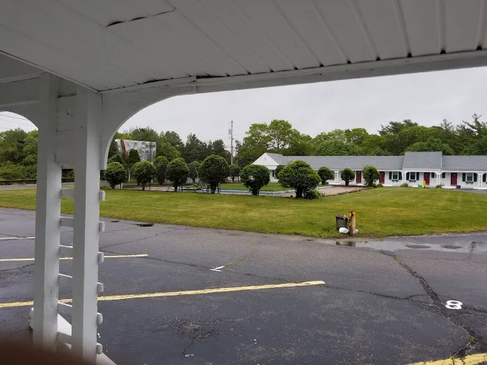 Knights Inn Centerville 5