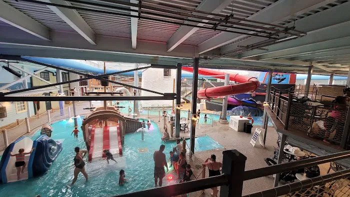 Cape Codder Resort & Spa 5
