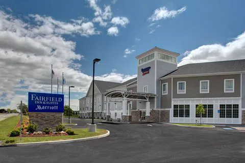 Fairfield Inn & Suites Cape Cod Hyannis 5