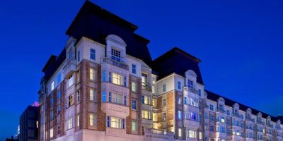 Hotel Commonwealth
