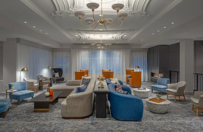 Hotel Commonwealth 5