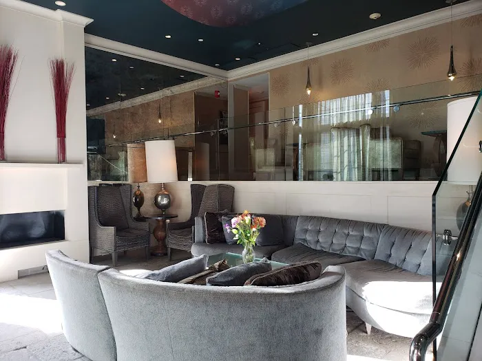 Hotel Veritas 5