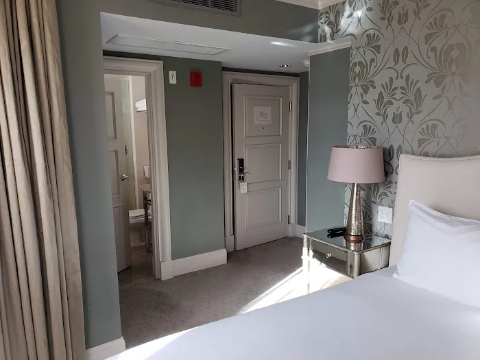 Hotel Veritas 5