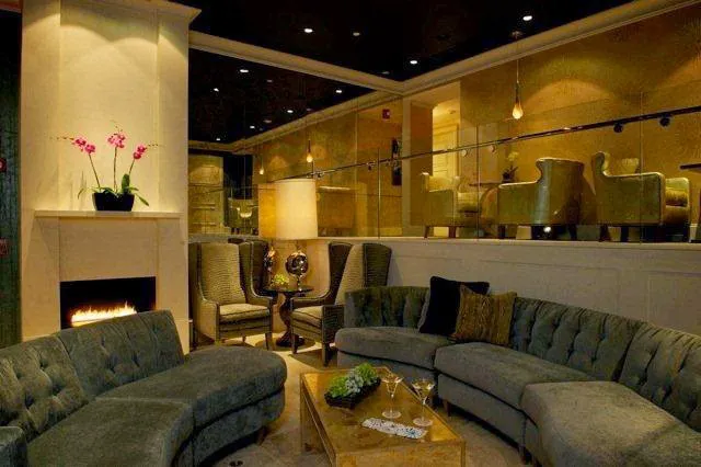 Hotel Veritas 5