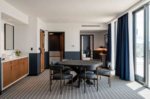 Cambria Hotel Boston Somerville 5