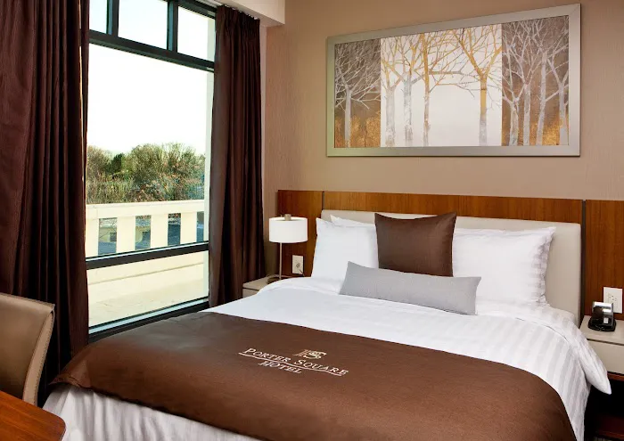 Porter Square Hotel 5