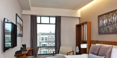 Porter Square Hotel