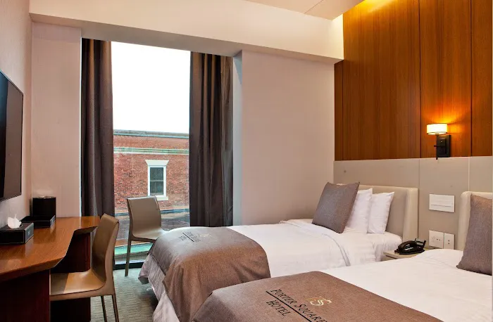 Porter Square Hotel 5