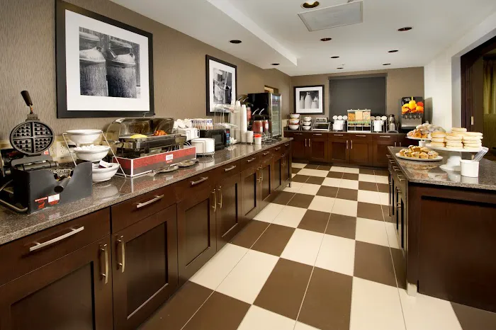 Hampton Inn Haverhill 4