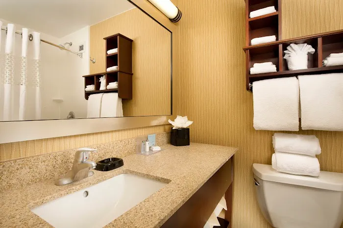 Hampton Inn Haverhill 4