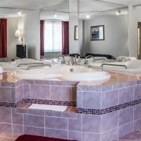Quality Inn & Conference Center ico