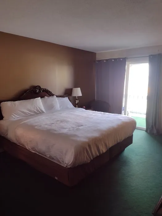 Webb's Resort 4