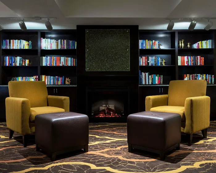 Comfort Suites 4
