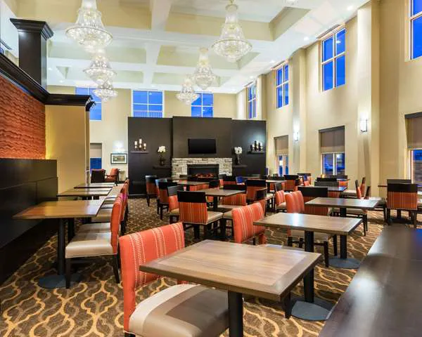 Comfort Suites 4