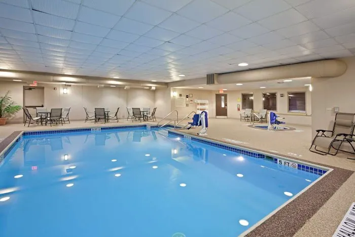 Hampton Inn DuBois 4