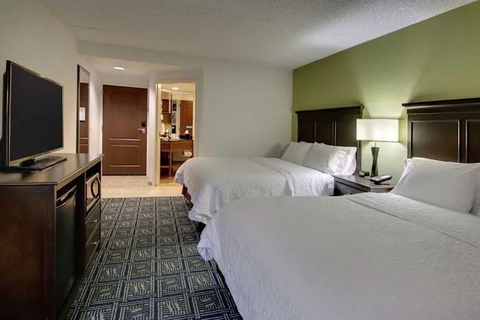 Hampton Inn DuBois 4