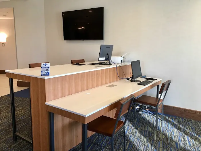 Holiday Inn Express Grand Island - Niagara Falls by IHG 3