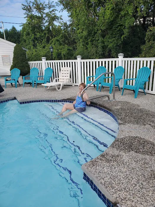 Long Beach Motor Inn 5