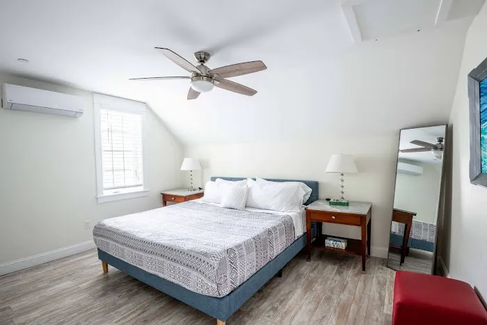 Kennebunk Coastal Suites 4