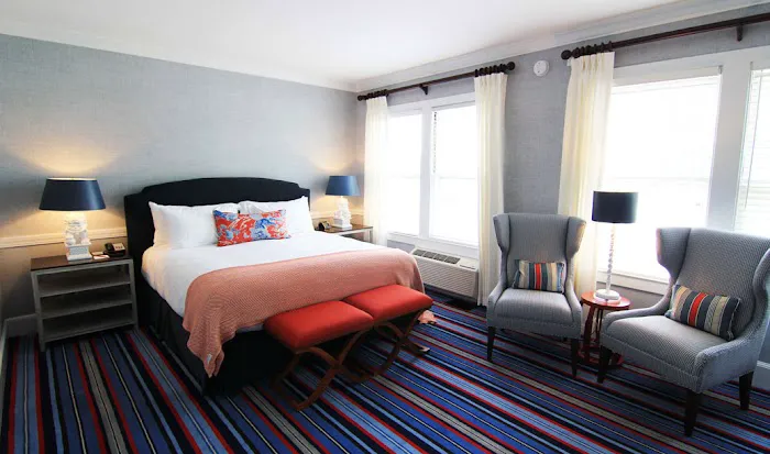 Kennebunkport Inn 5