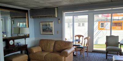 Hillcrest Inn