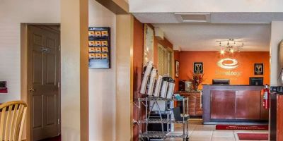 Econo Lodge Freeport - Brunswick Area