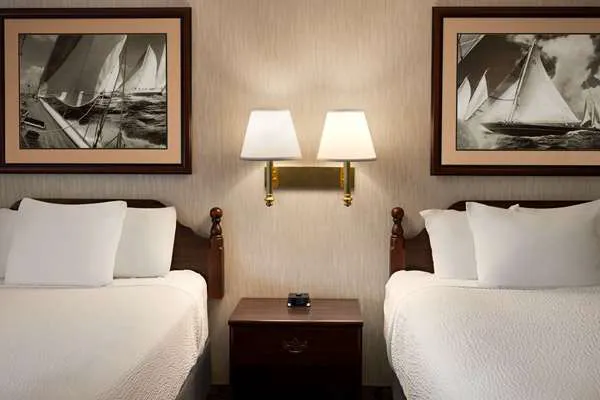 Ramada Plaza by Wyndham Portland 5
