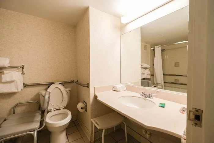 Fireside Inn & Suites Portland 5